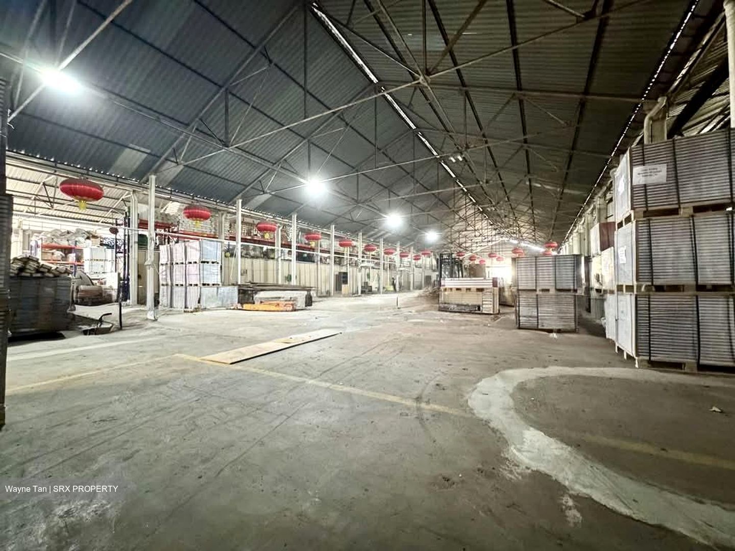 Geylang West Community Centre (D14), Warehouse #563469231